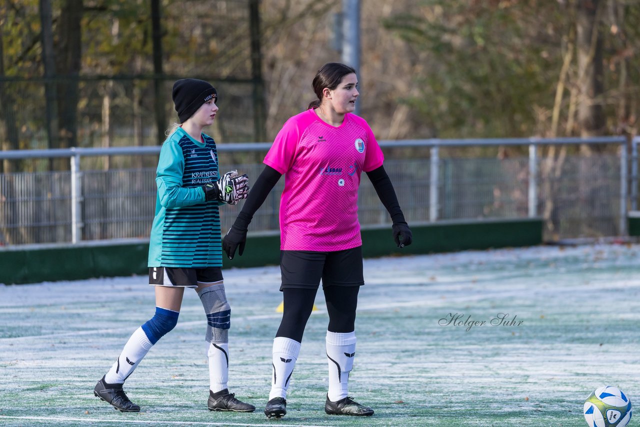 Bild 69 - wCJ VfL Pinneberg - SSV Rantzau : Ergebnis: 0:0